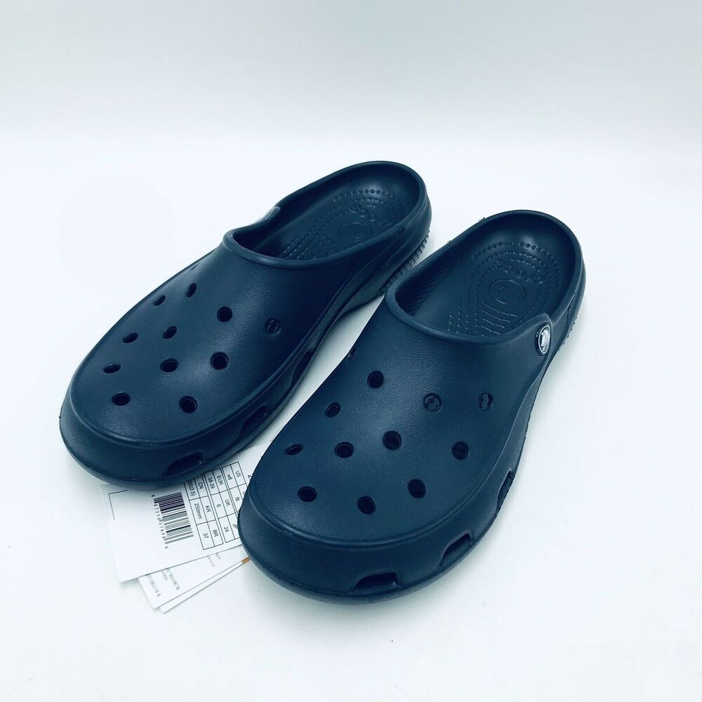Crocs Women's 6 Freesail Clogs Slip On Blue Lightweight NWT
